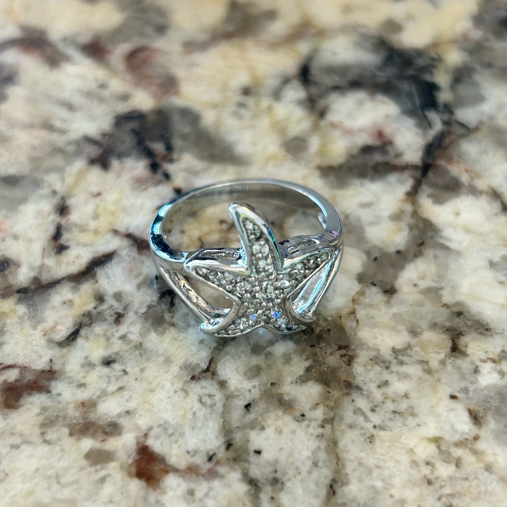 Starfish ring